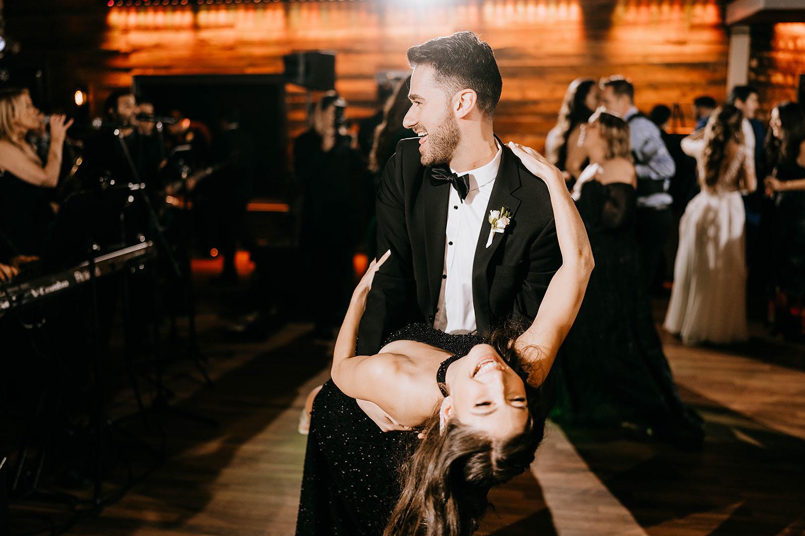 The Wedding Website of Serena Young and Bradley Litt