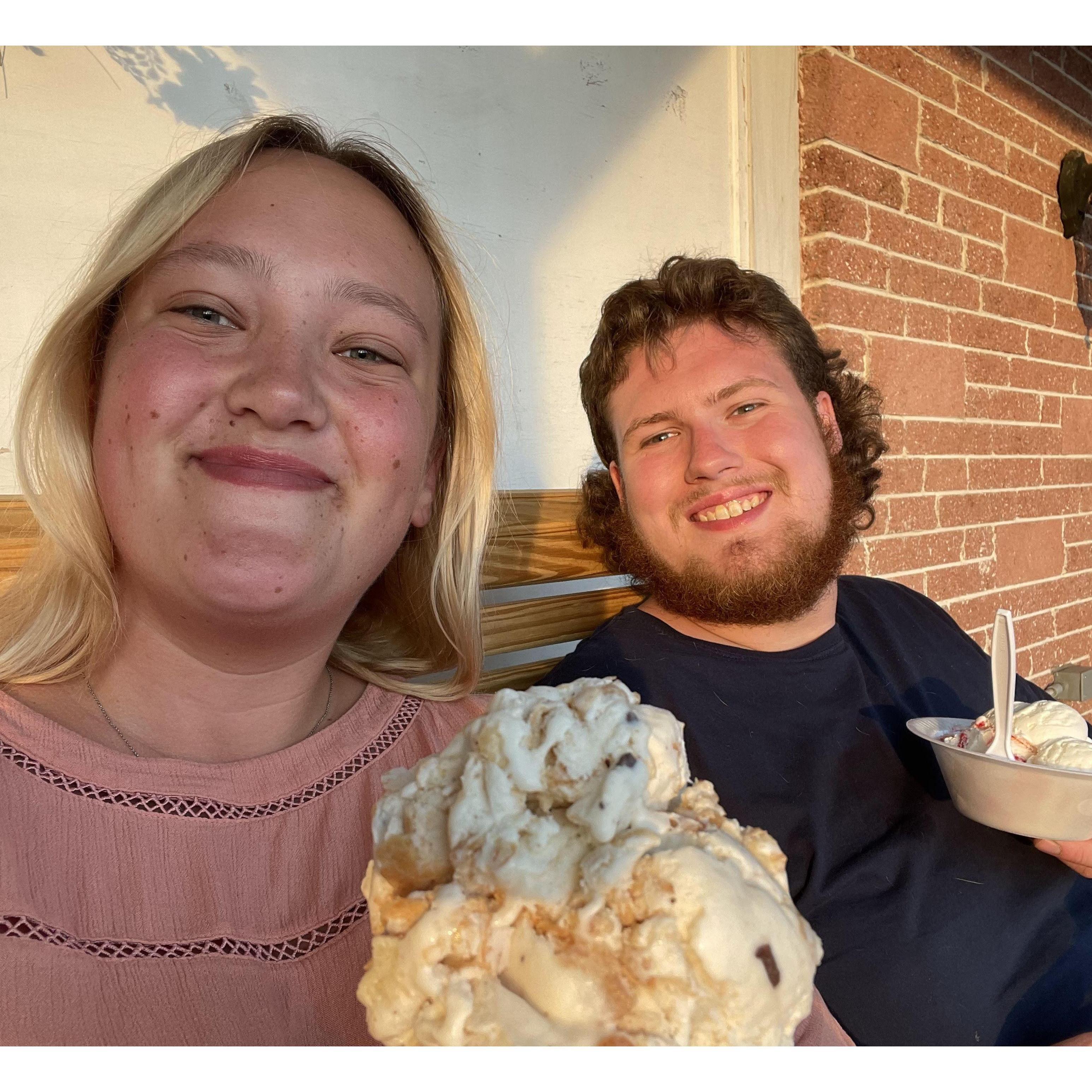 Maplehofe Ice Cream Date