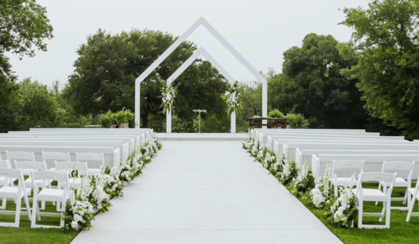 The Wedding Website of Jenni Roque and Jonathan Roque