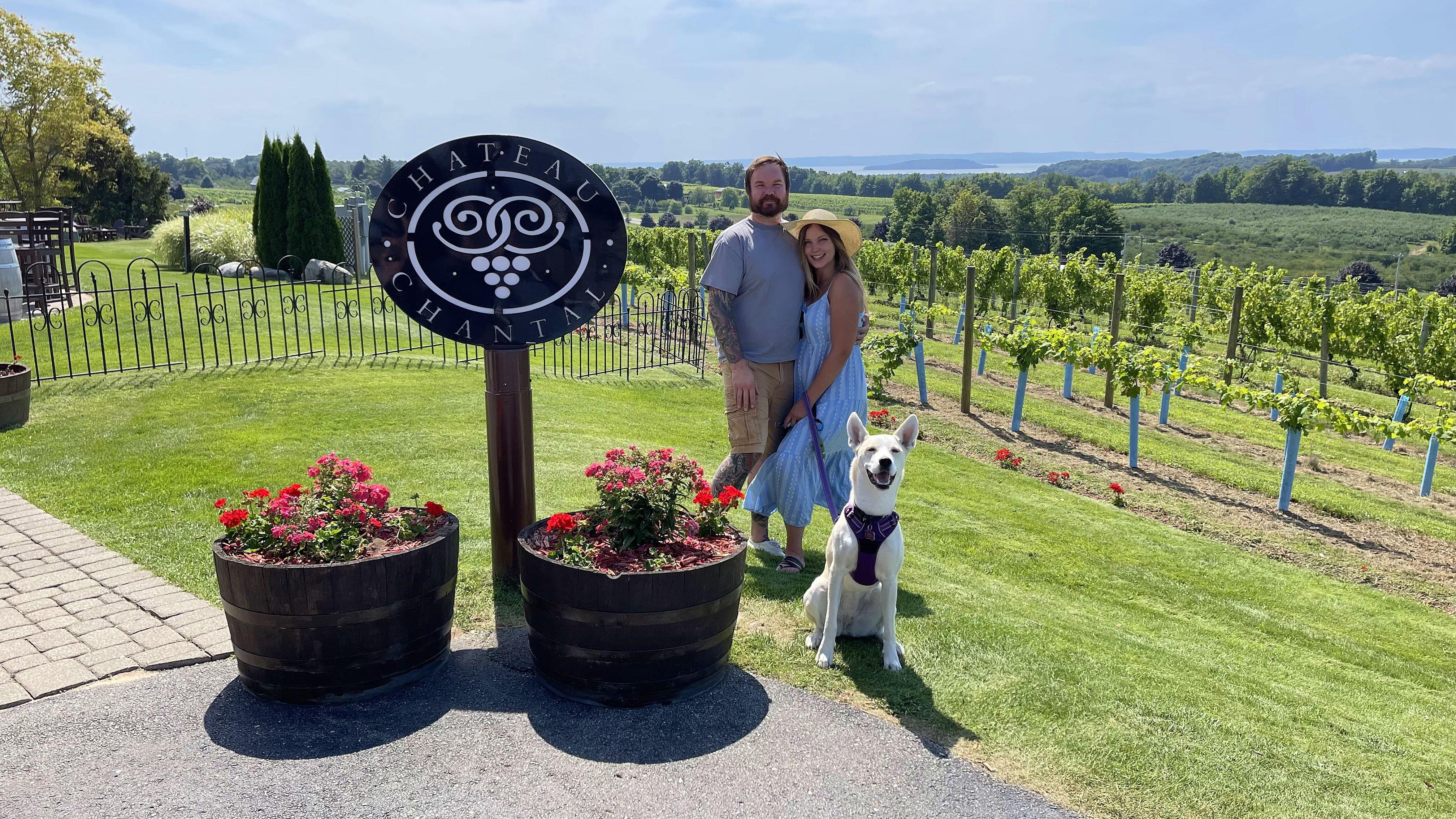 The Wedding Website of Dana Frost and Brian Bem