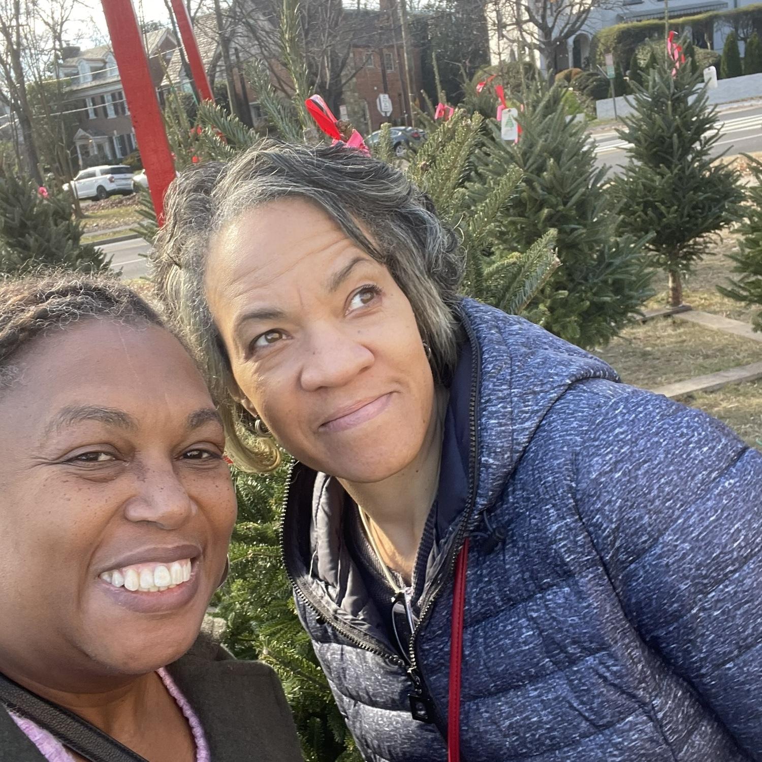 Buying our first Christmas Tree in DC 2023