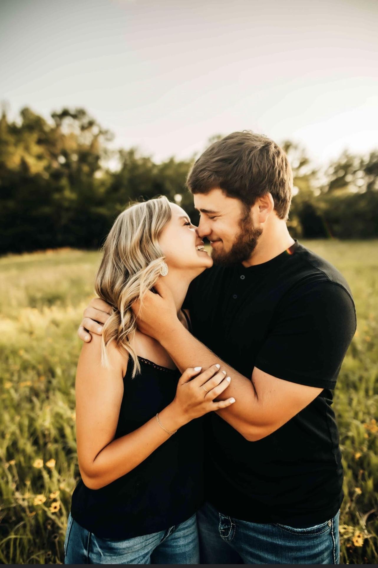 The Wedding Website of Megan Jones and Jordan Yungeberg