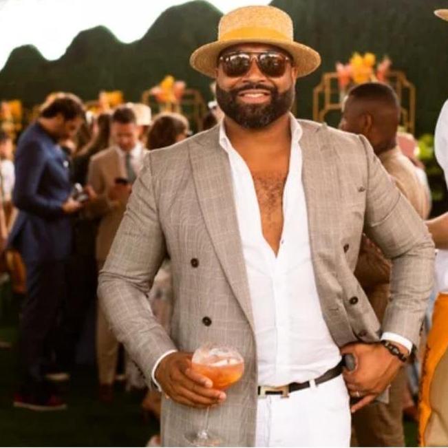 Example of Appropriate Men's Attire