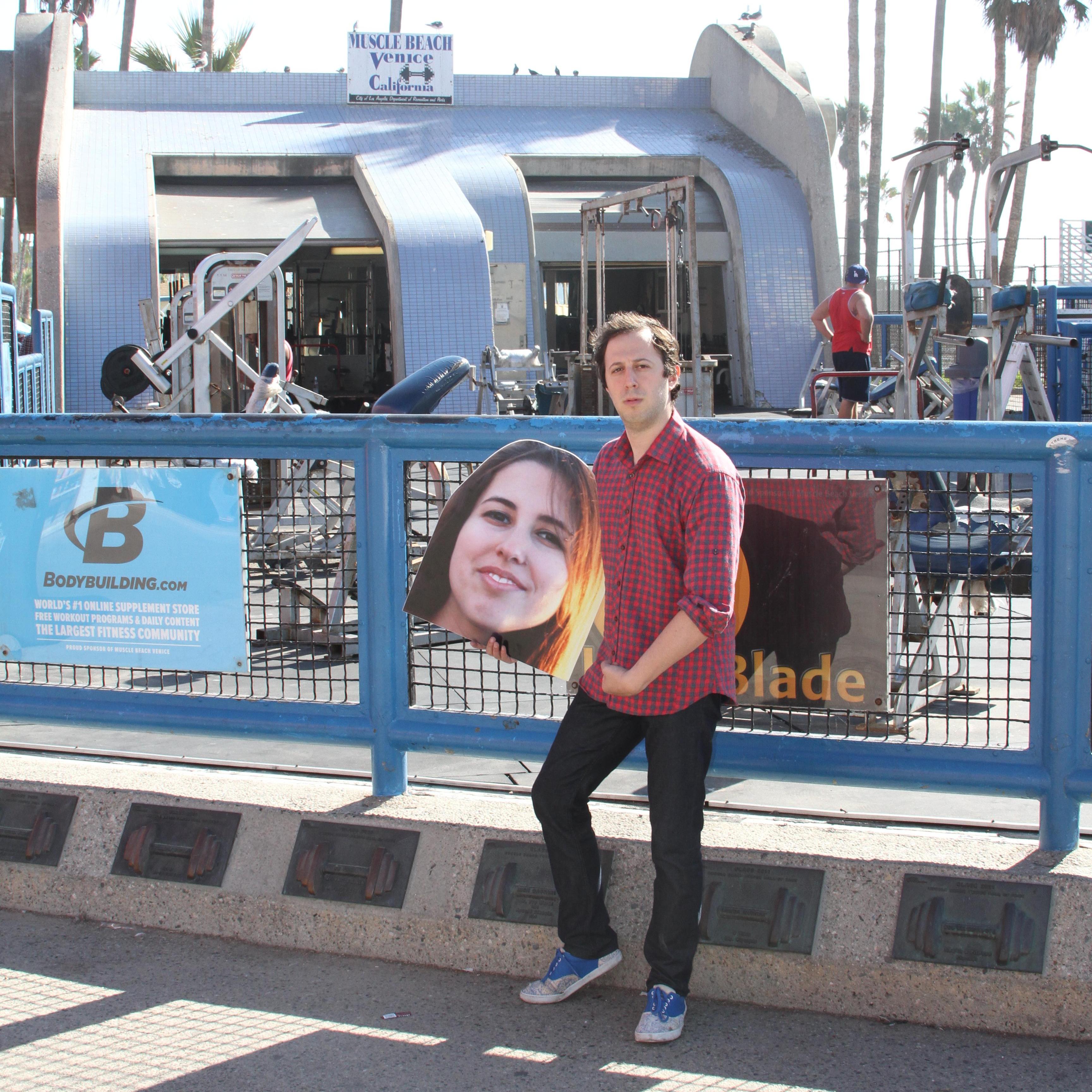 Pumpin' iron at Muscle Beach!