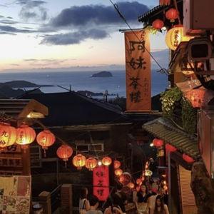 Street Food Tour in Osaka