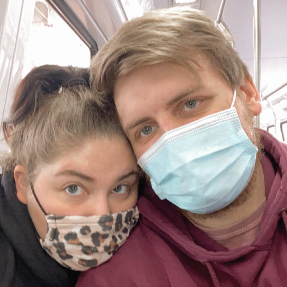 A silly, masked selfie on the metro from D.C. to GMU! 💚💛