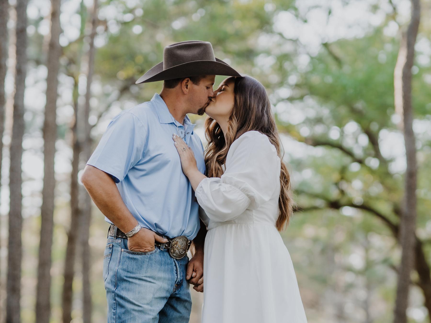 The Wedding Website of Macy Davis and Devin Mizell