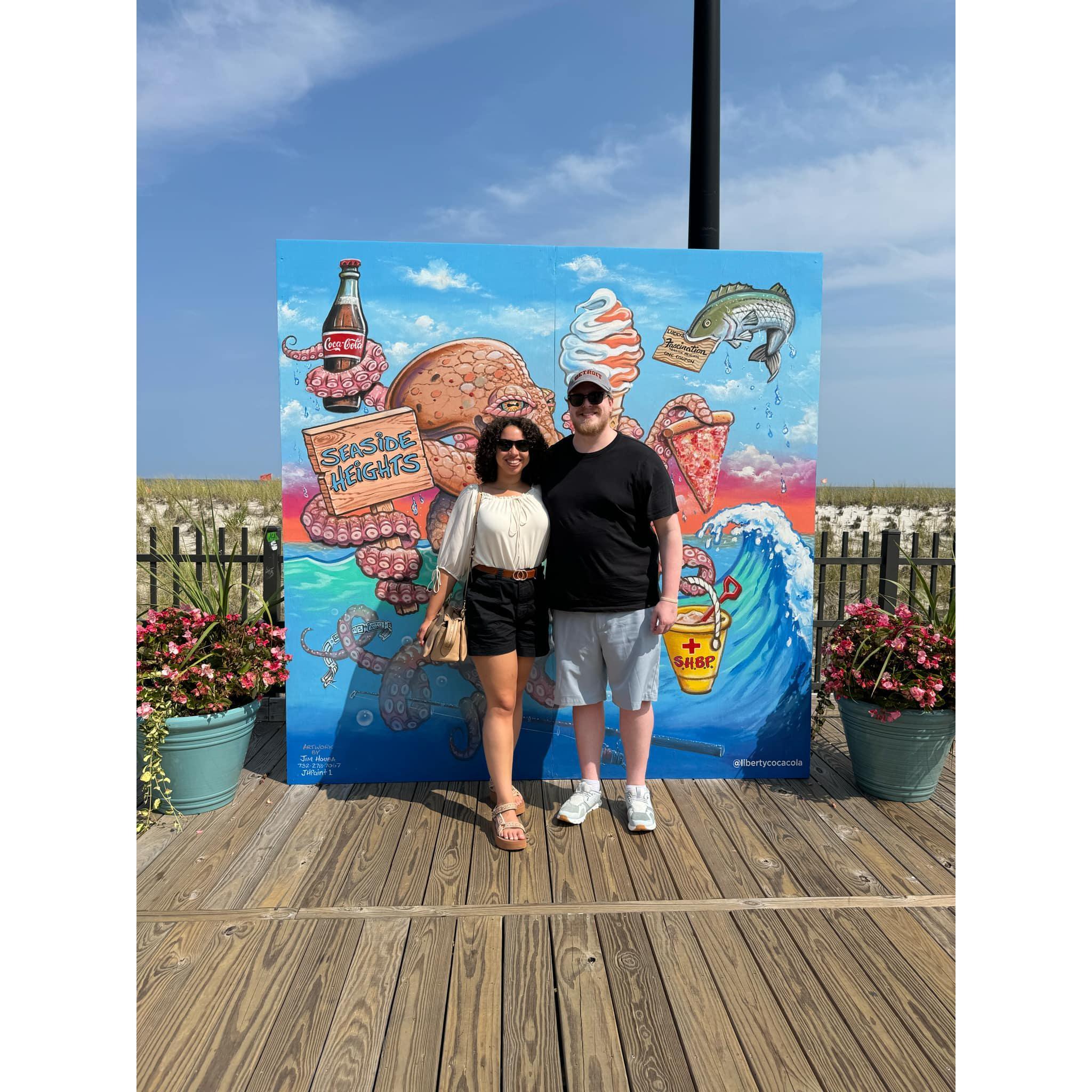 August 2024: Enjoying the sun in Seaside Heights, where Jersey Shore was filmed | Disfrutando el sol donde hicieron la teleserie Jersey Shore