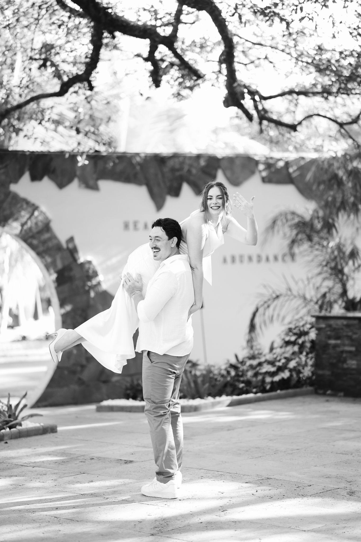 The Wedding Website of Alexander Monti and Isabella Blanco