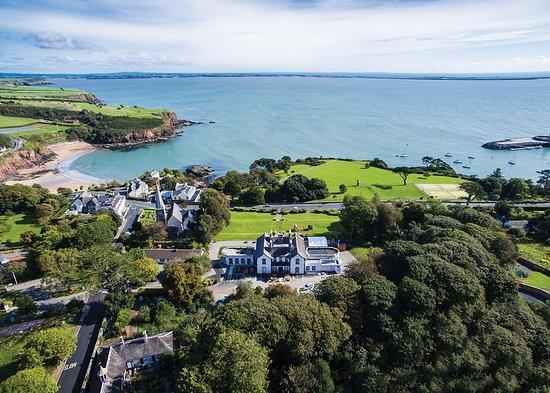 The Wedding Website of Michelina Bowen and Kevin Barry