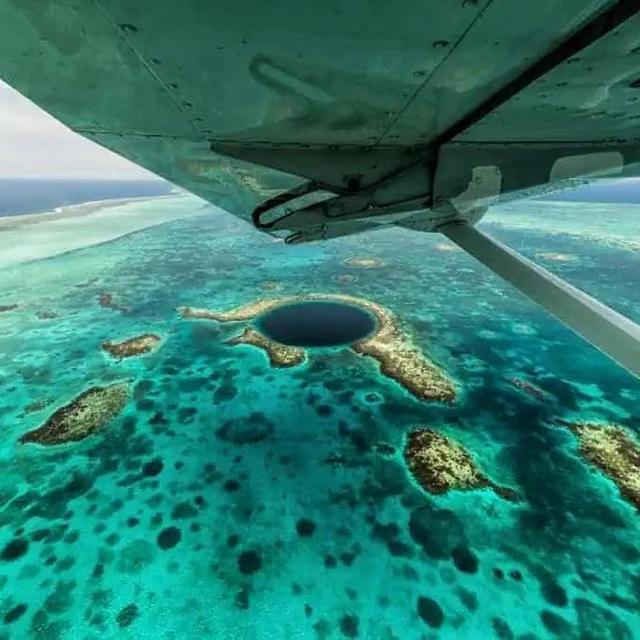 Honeymoon: Seaplane over Great Blue Hole for 2