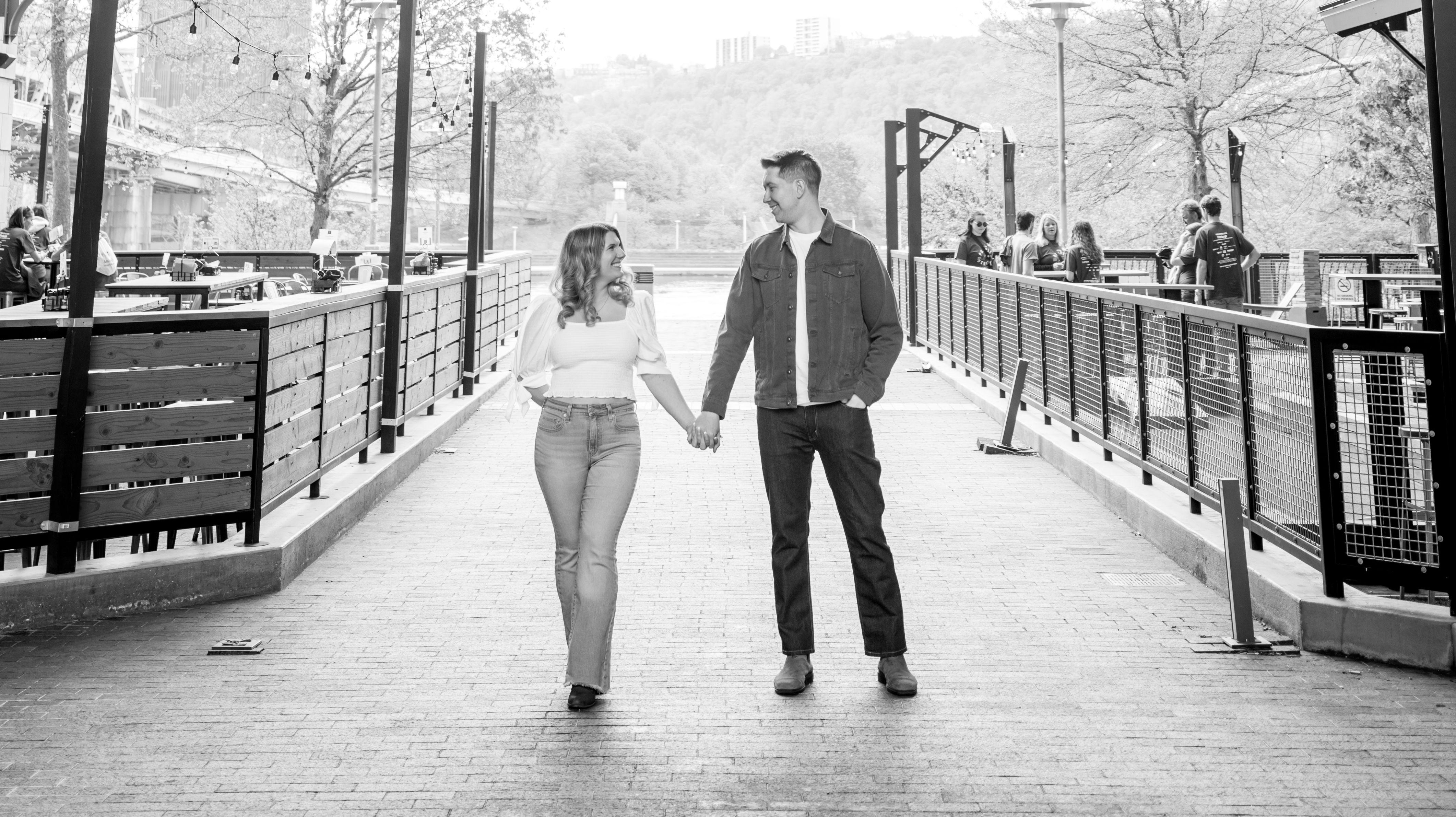 The Wedding Website of Shelby Divoky and Jonah Jobin