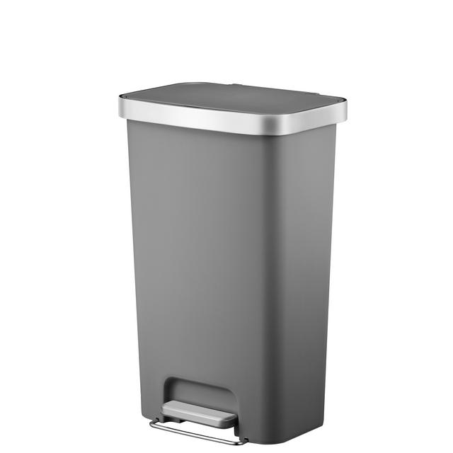 Better Homes & Gardens 11.9Gal Plastic Step Trash Can