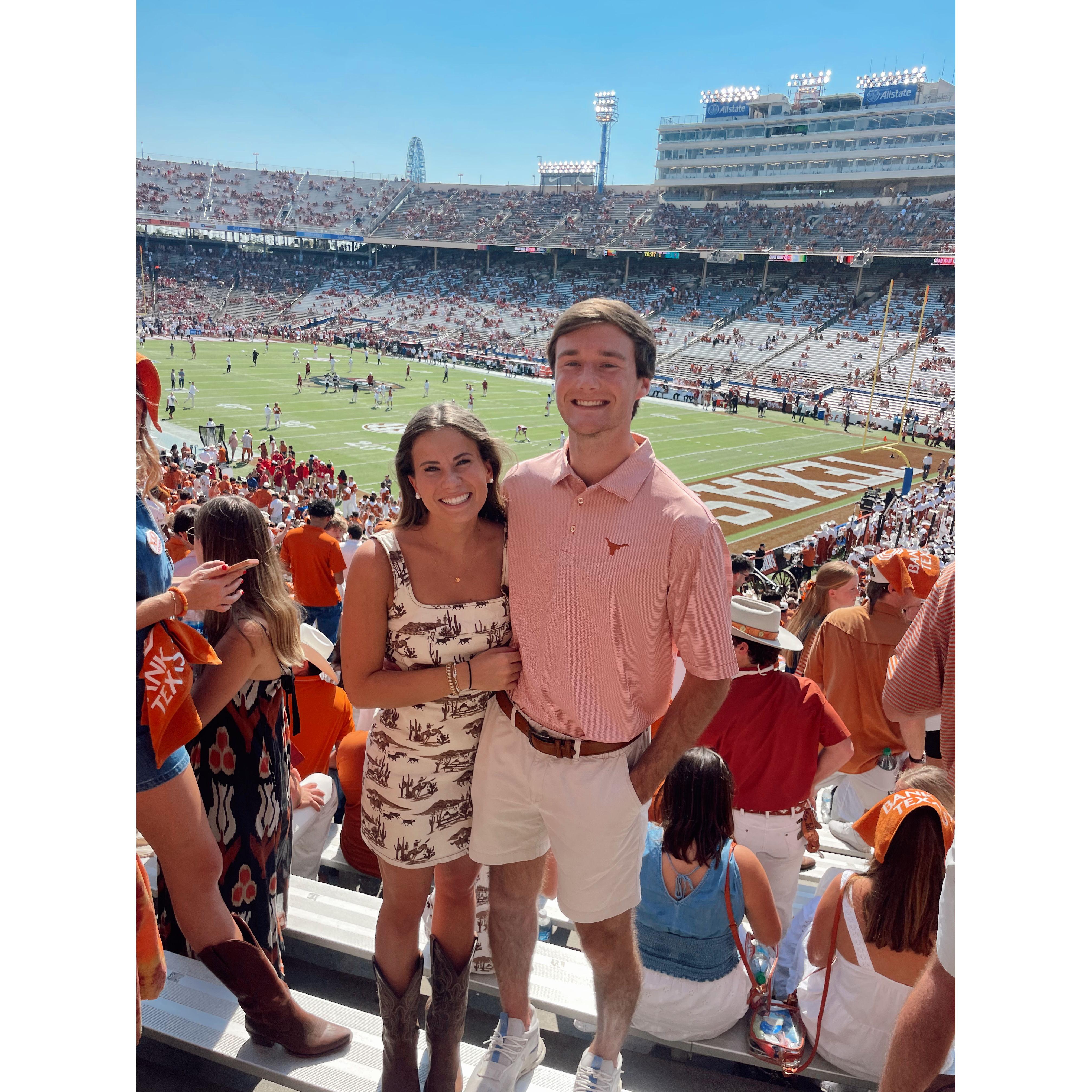 Hook 'em!