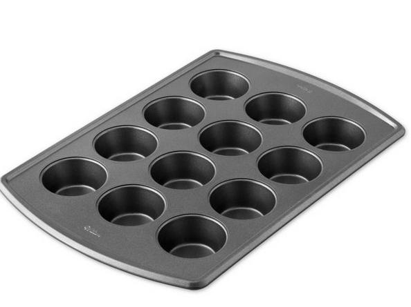 Wilton® Advance Select Premium Nonstick™ 12-Cup Muffin Pan
