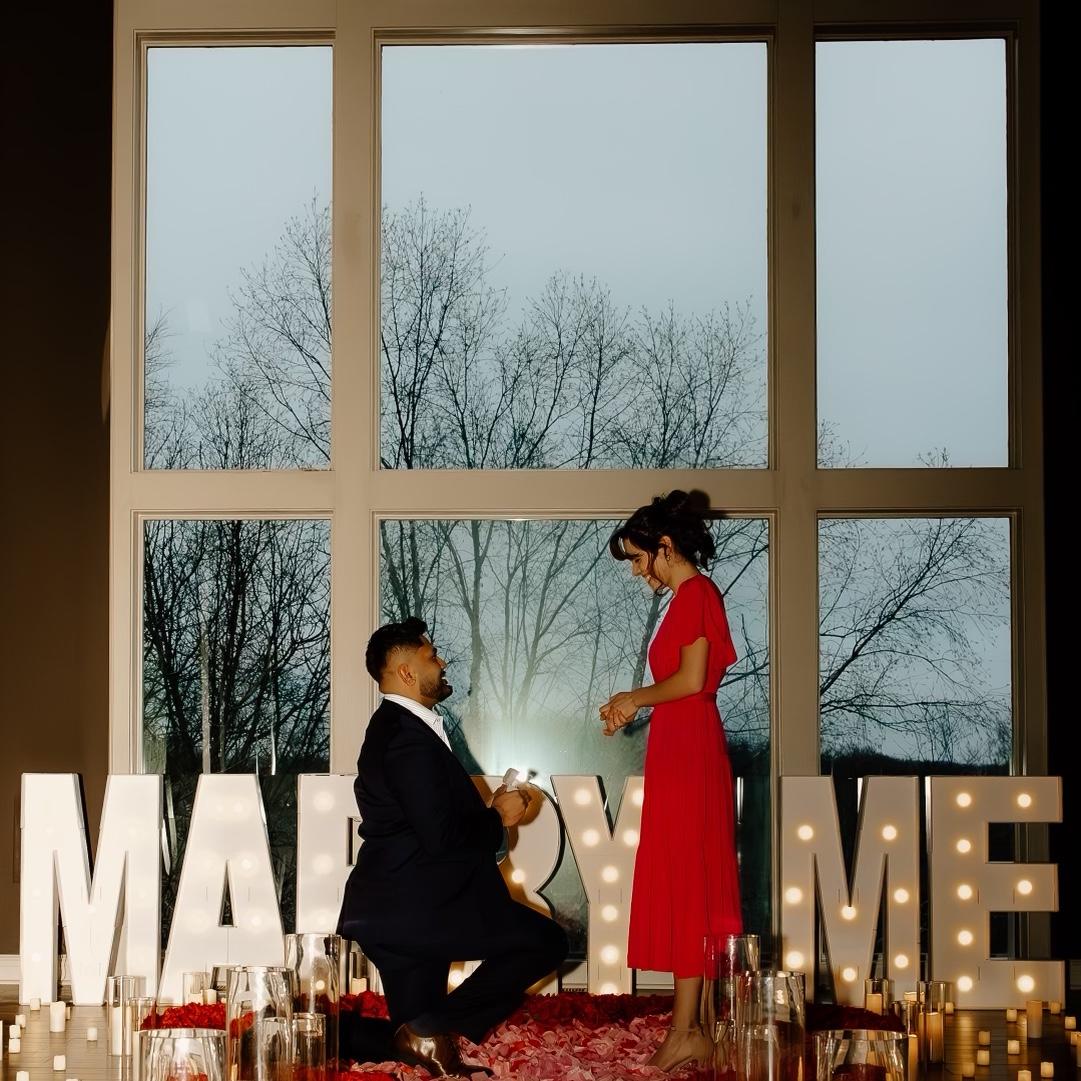 HE POPPED THE BIG QUESTION!!