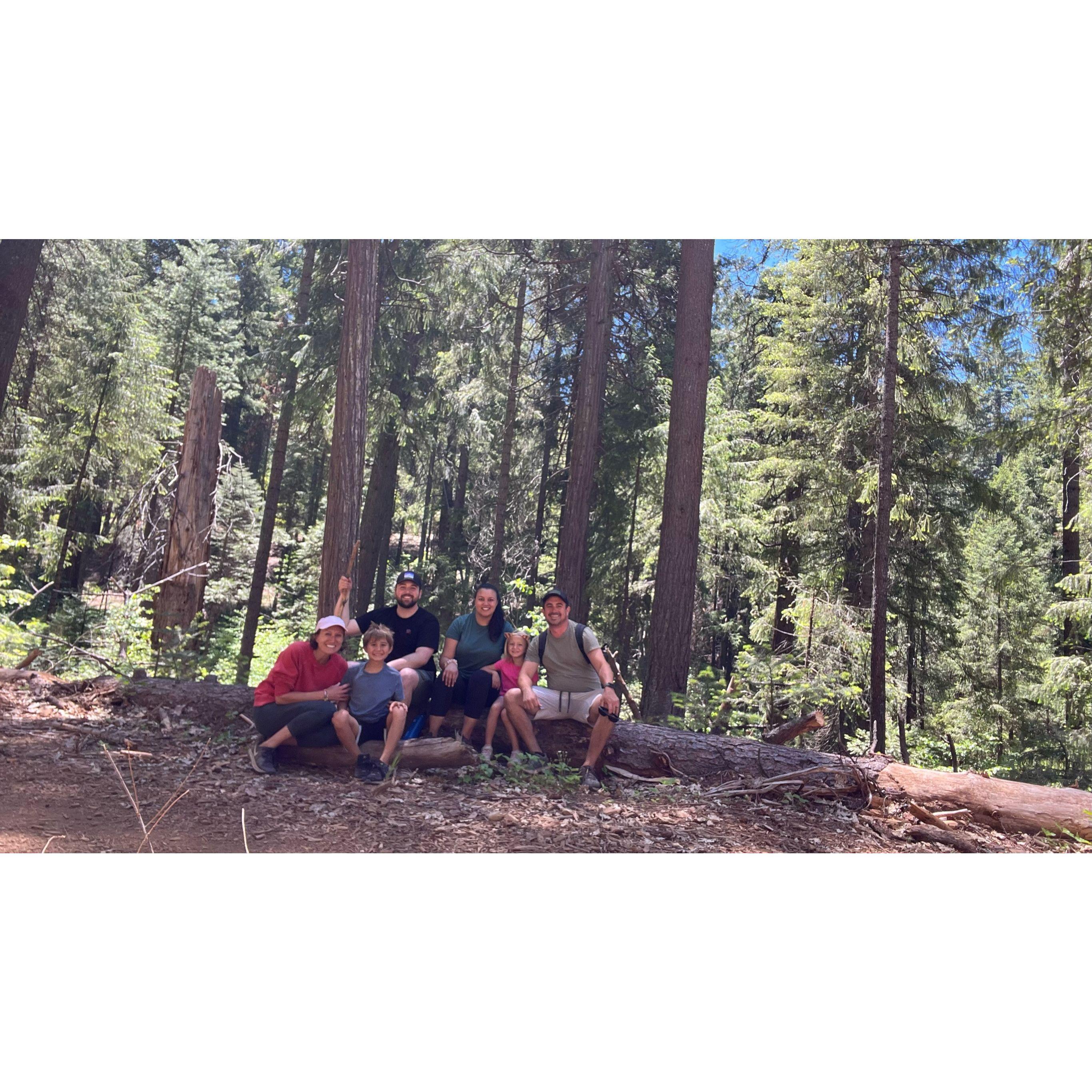 Hiking in Murphys with the Dunckels | May 2022