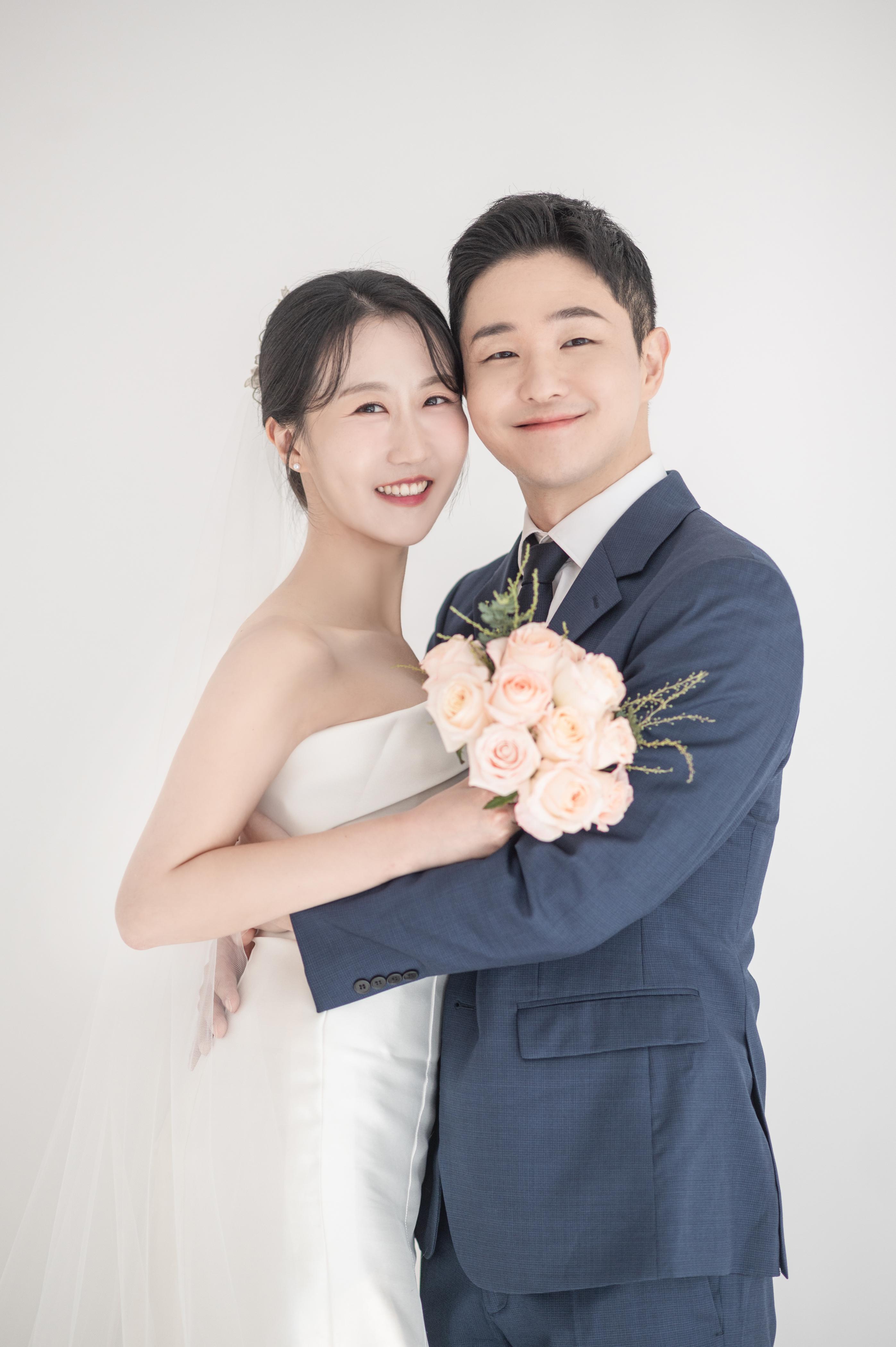 The Wedding Website of Ryan Cho and Lena Kim