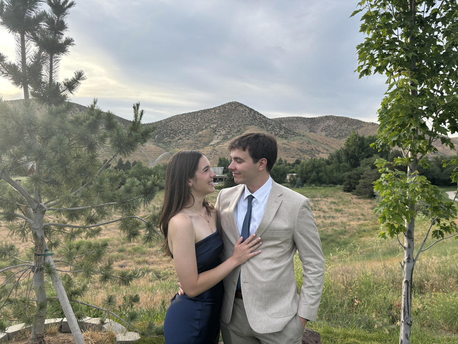 The Wedding Website of Lucy Ray and Matt Homan