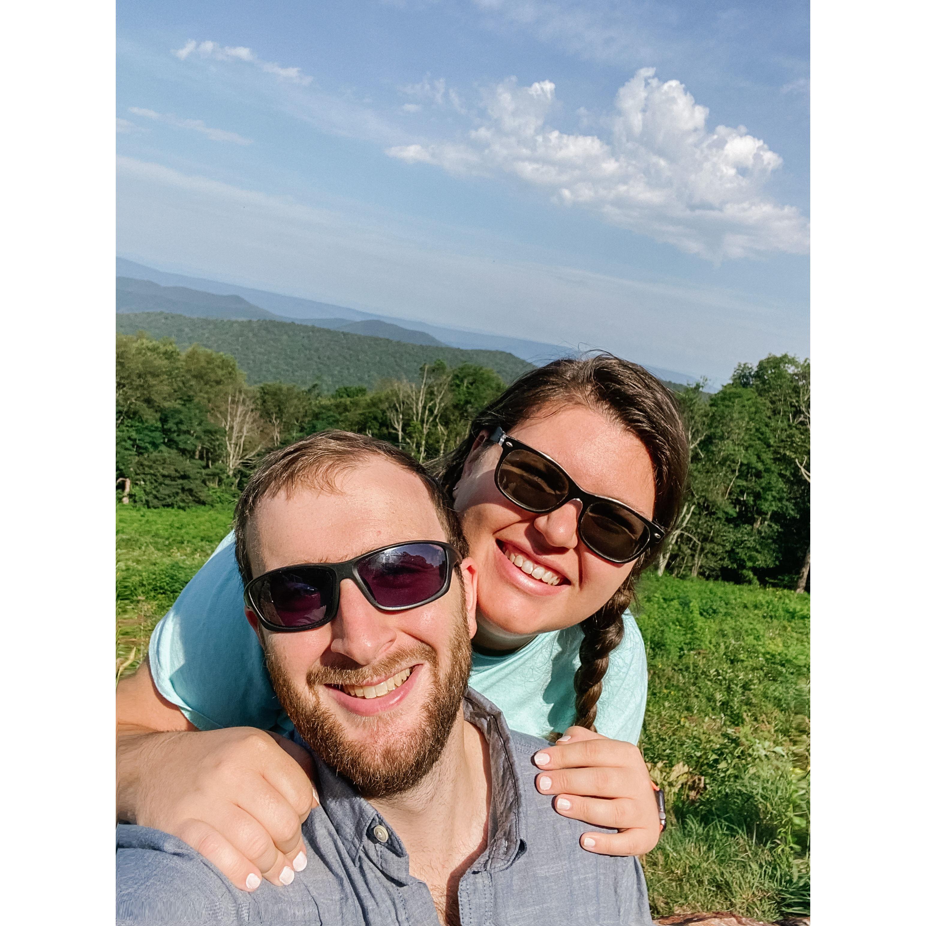 July 24th, 2022 - Weekend in Shenandoah
We celebrated Ally's 28th birthday in style! A weekend of sipping wine and exploring the mountains.
