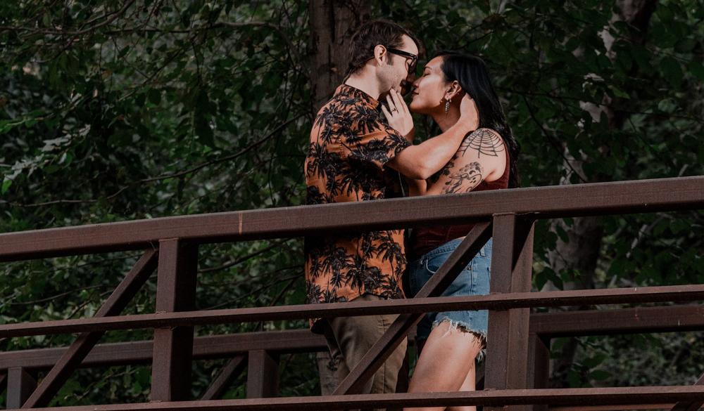 The Wedding Website of Janny Mongkhonthanasap and Scott Holmes