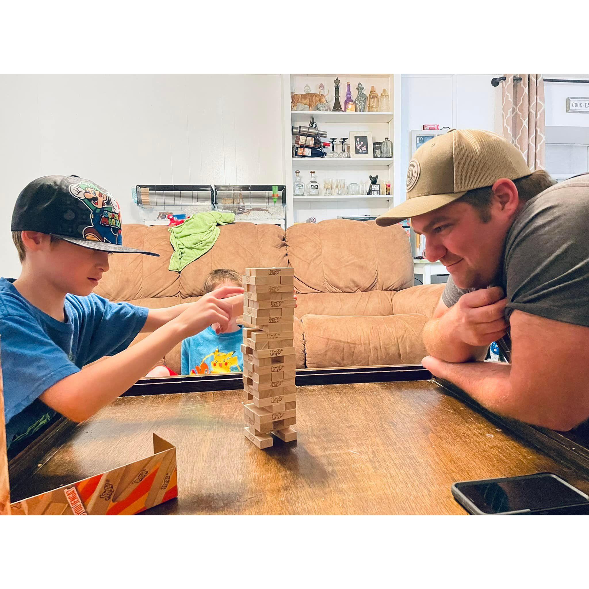 6 months of dating, Aaron met the boys on Halloween for the first time to go trick or treating! Fun fact: Evan kicked Aaron's shoe accidentally and broke his toe the first time he met him!