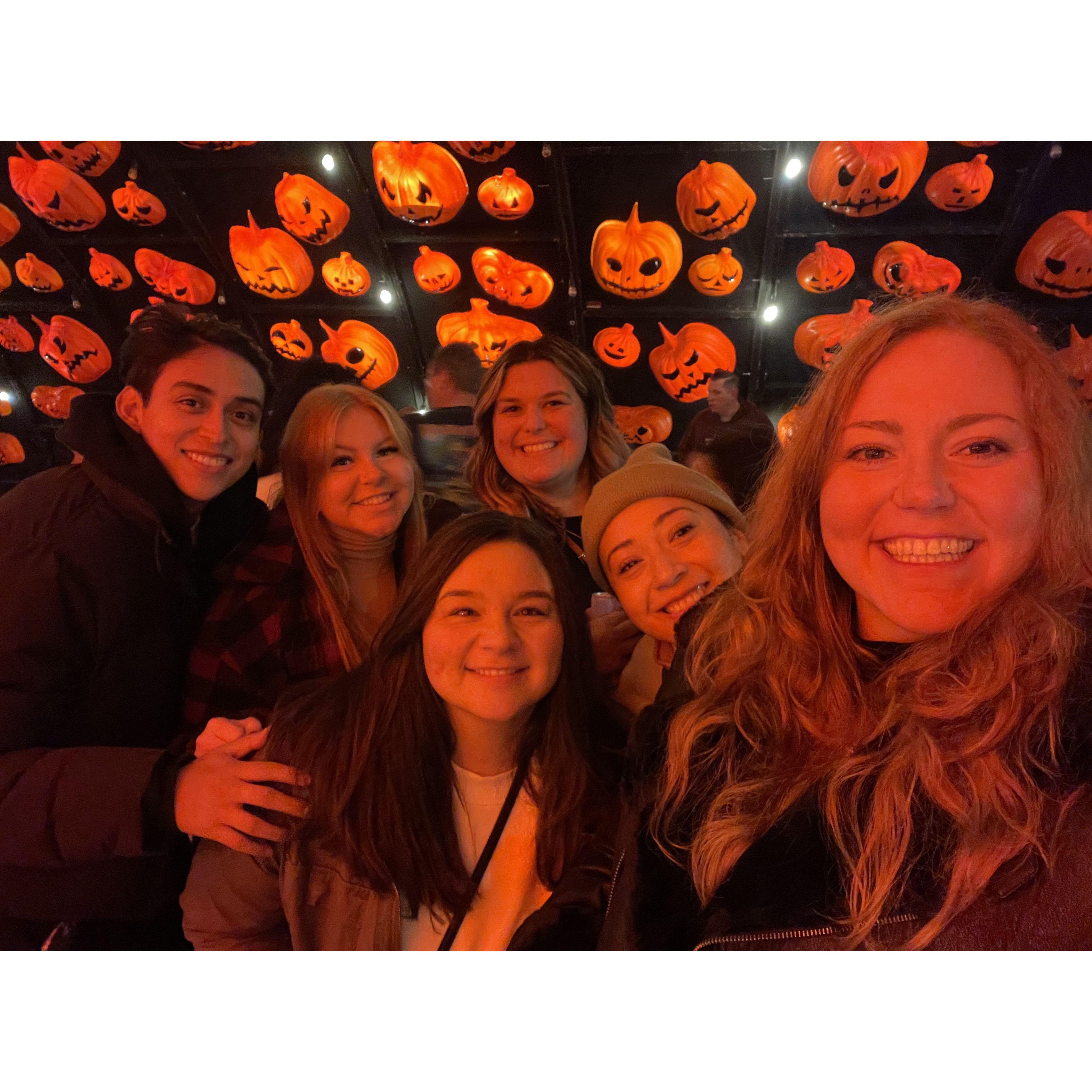 October 2022: Haunt-o-ween with Alexis, Taylor, Jess, Brianna, Shirley & Alexa
