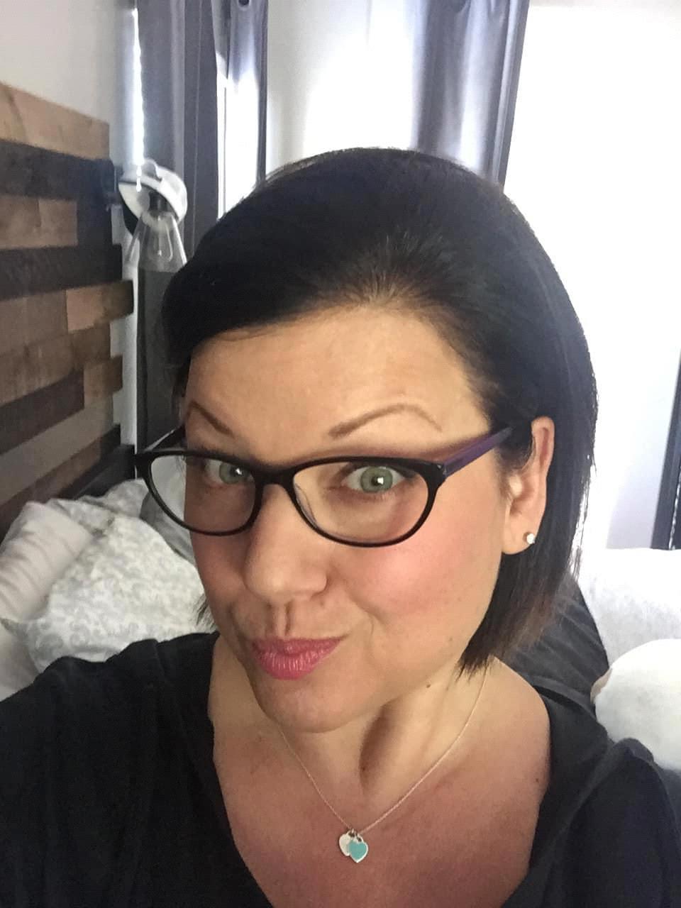 My first legit pair of grown up readers 🤓