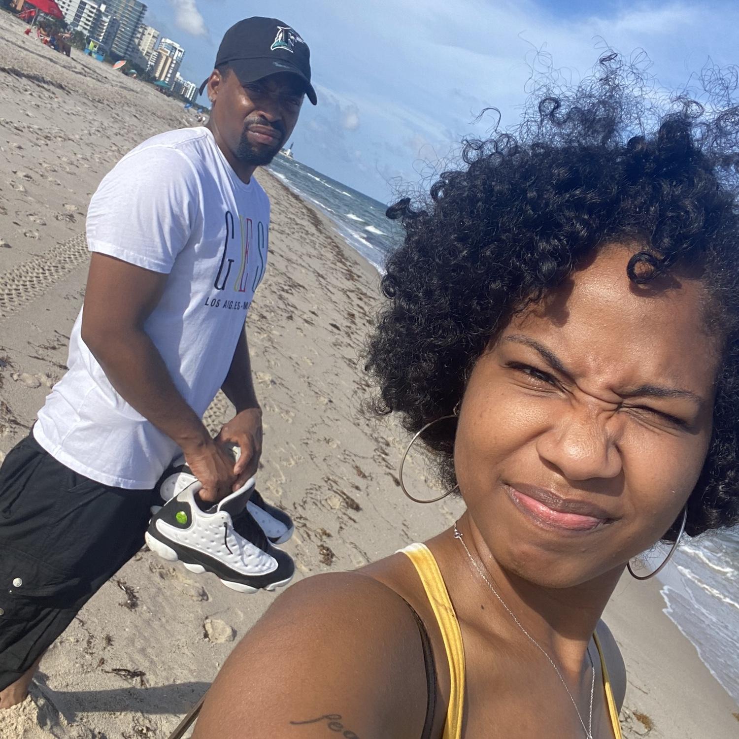 No sneakers on the beach