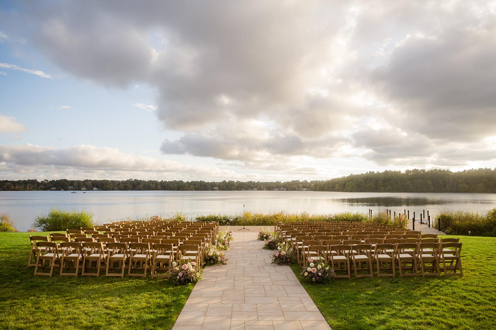 The Wedding Website of Danni Rausch and Emrah Fejzic