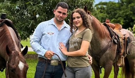 The Wedding Website of Lilia Leiva and Cristian Gonzalez