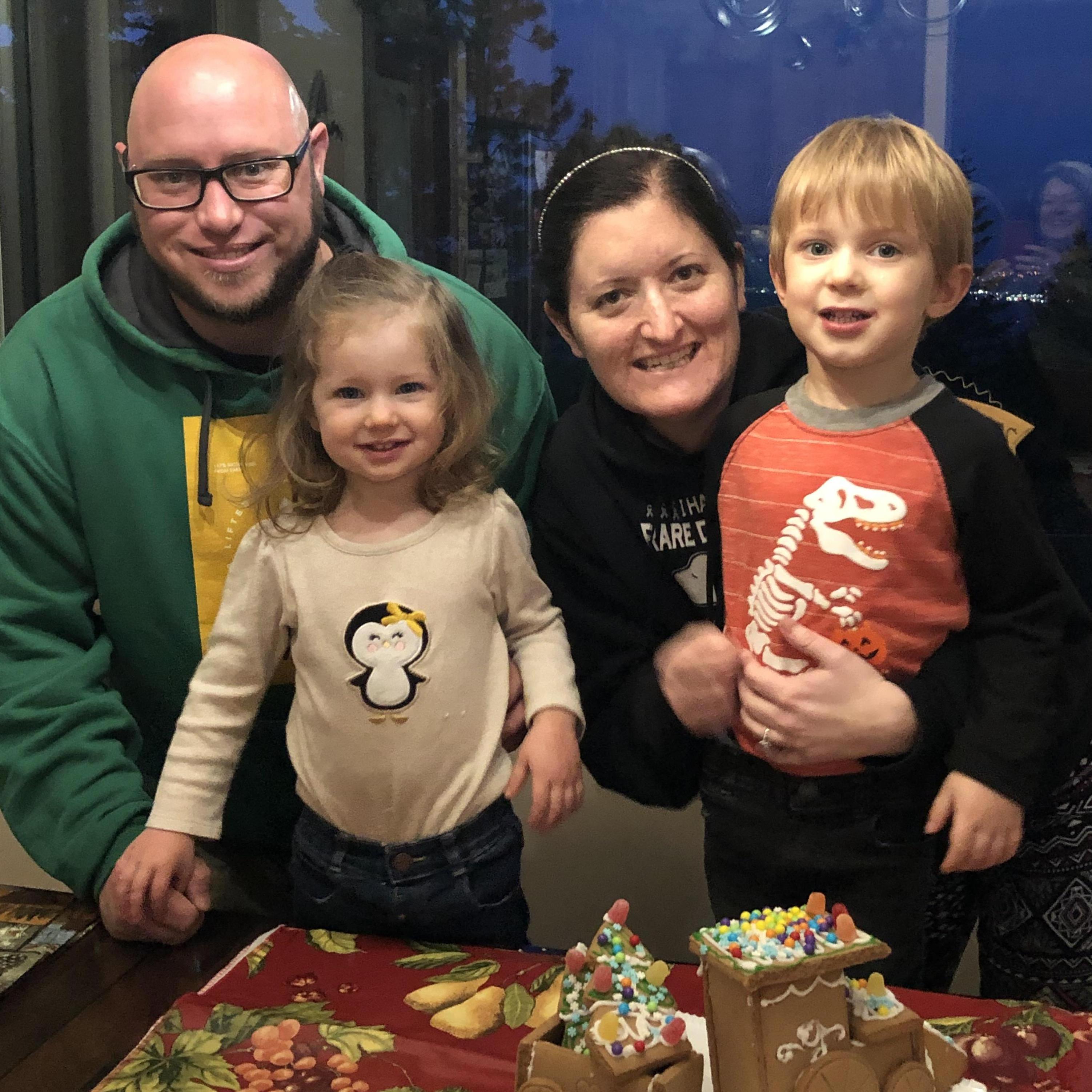 Making ginger bread houses with Henry and Ellie