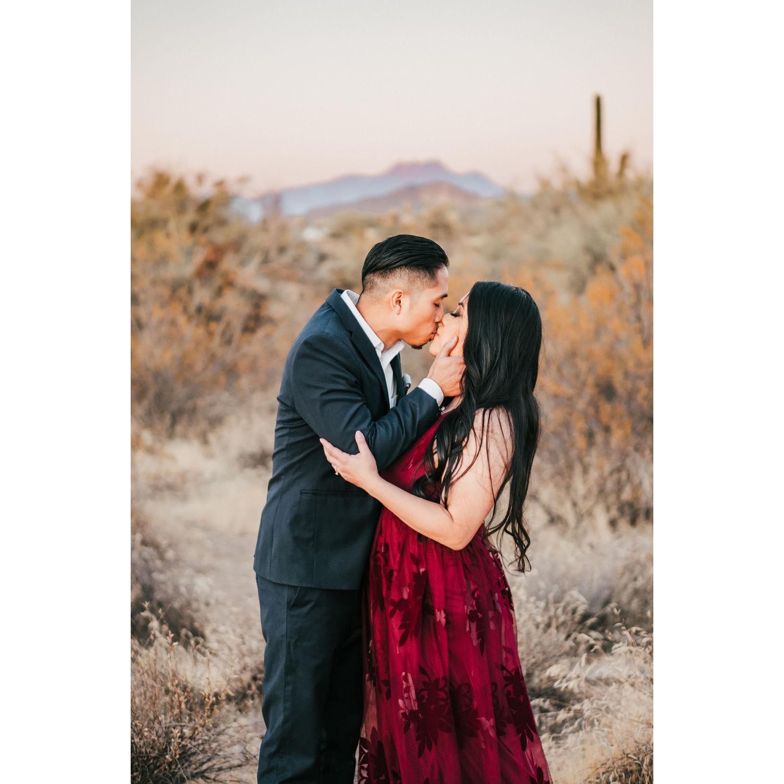 Engagement Photos- 12 year anniversary.
Photos by: Hannah Lorsh Photo & Film