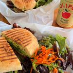 Nalu Health Bar & Cafe