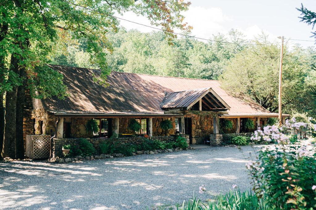 The Wedding Website of Emma Vowell and Matt Duckworth