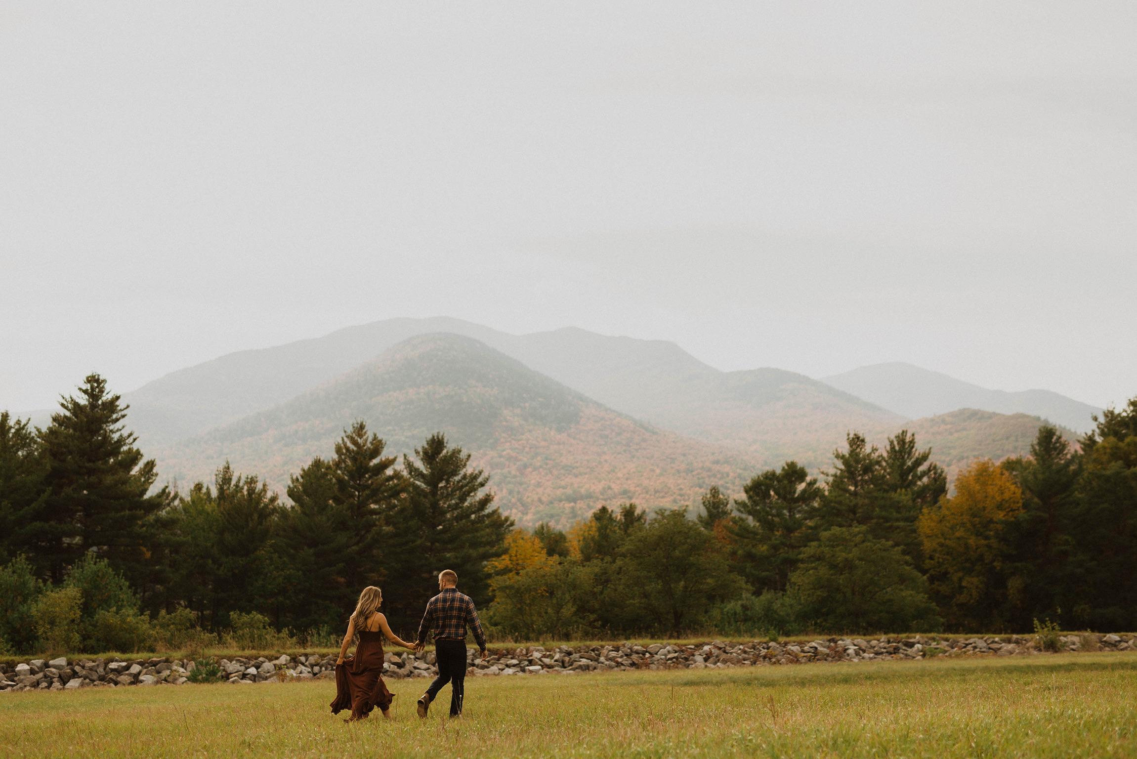 The Wedding Website of Lindsey Sampo and Nicholas Gaworecki