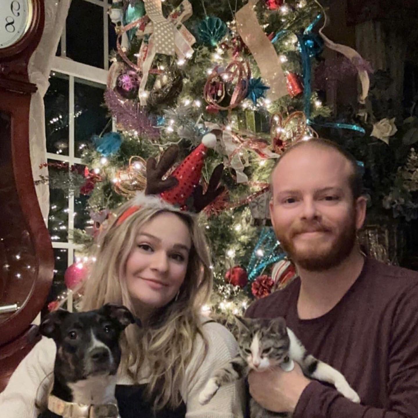 After our baby Guppy 🐟 passed unexpectedly, we adopted Winnie 🍯 right before Xmas and got to celebrate with her and Luna in PA