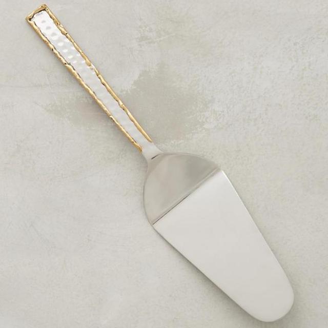 Besart Cake Server
