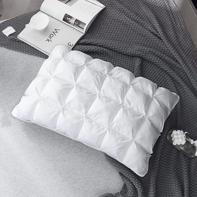 YOUR MOON Super Support Soft Down-Alternative Pillow Queen Size, Fluffy Soft Luxury Hotel Gel Sleeping Pillows, Bed Pillows for Side Stomach Back Sleepers,