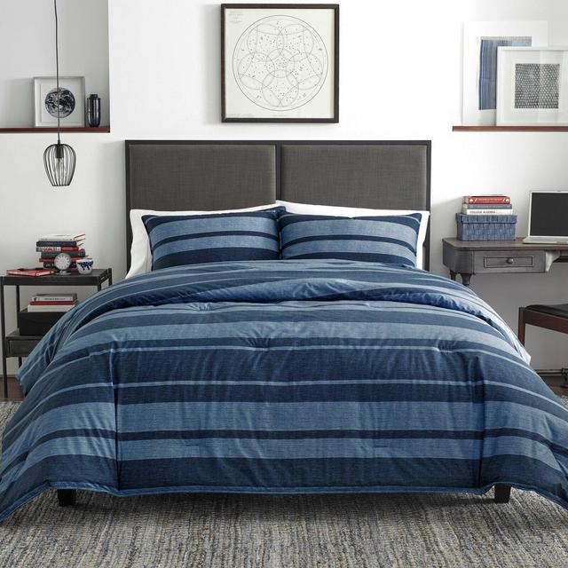 Longpoint Reversible Comforter Set