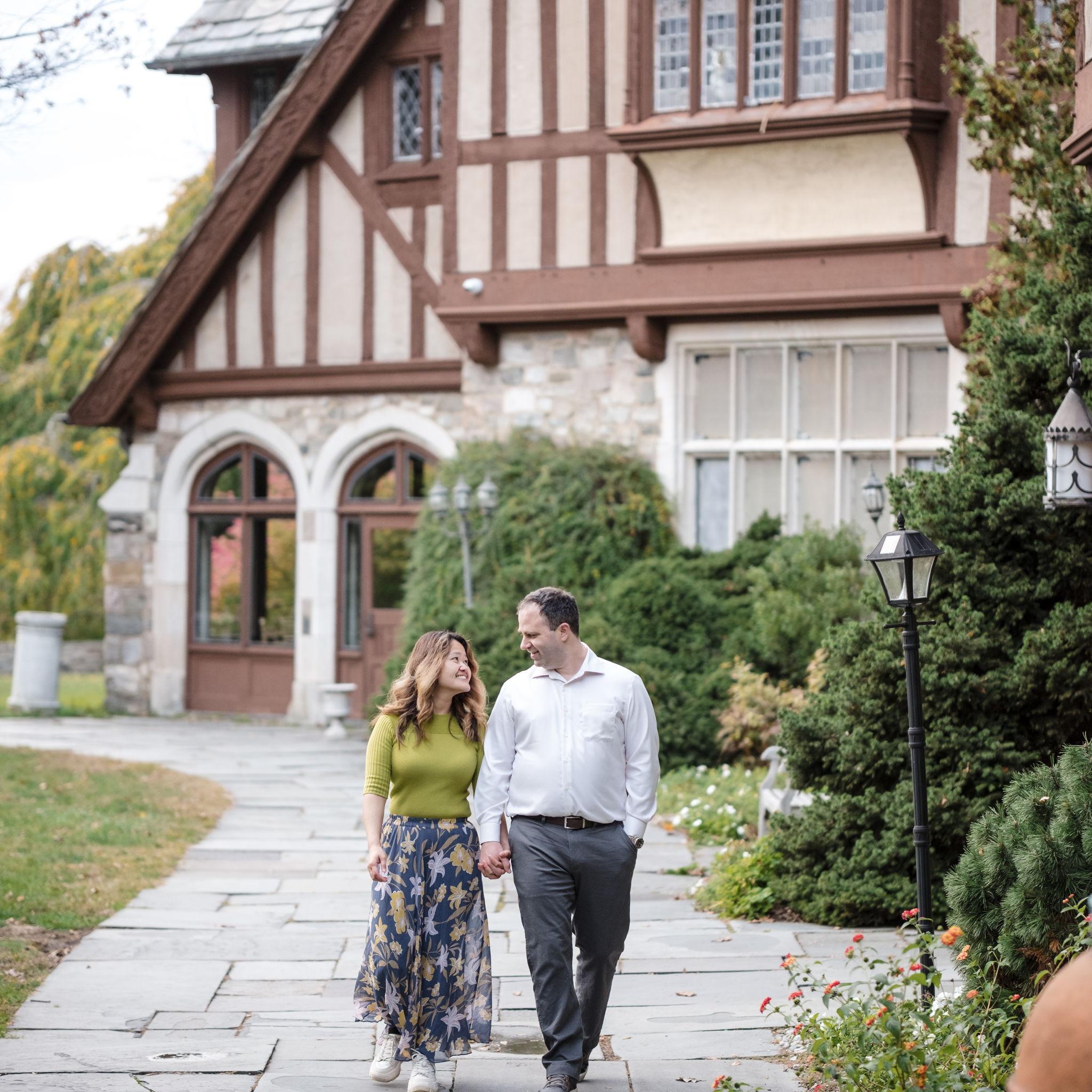 Engagement photos by Jorge Garcia Photography