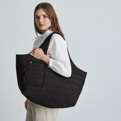 The Quilted Weekender travel bag- Everlane