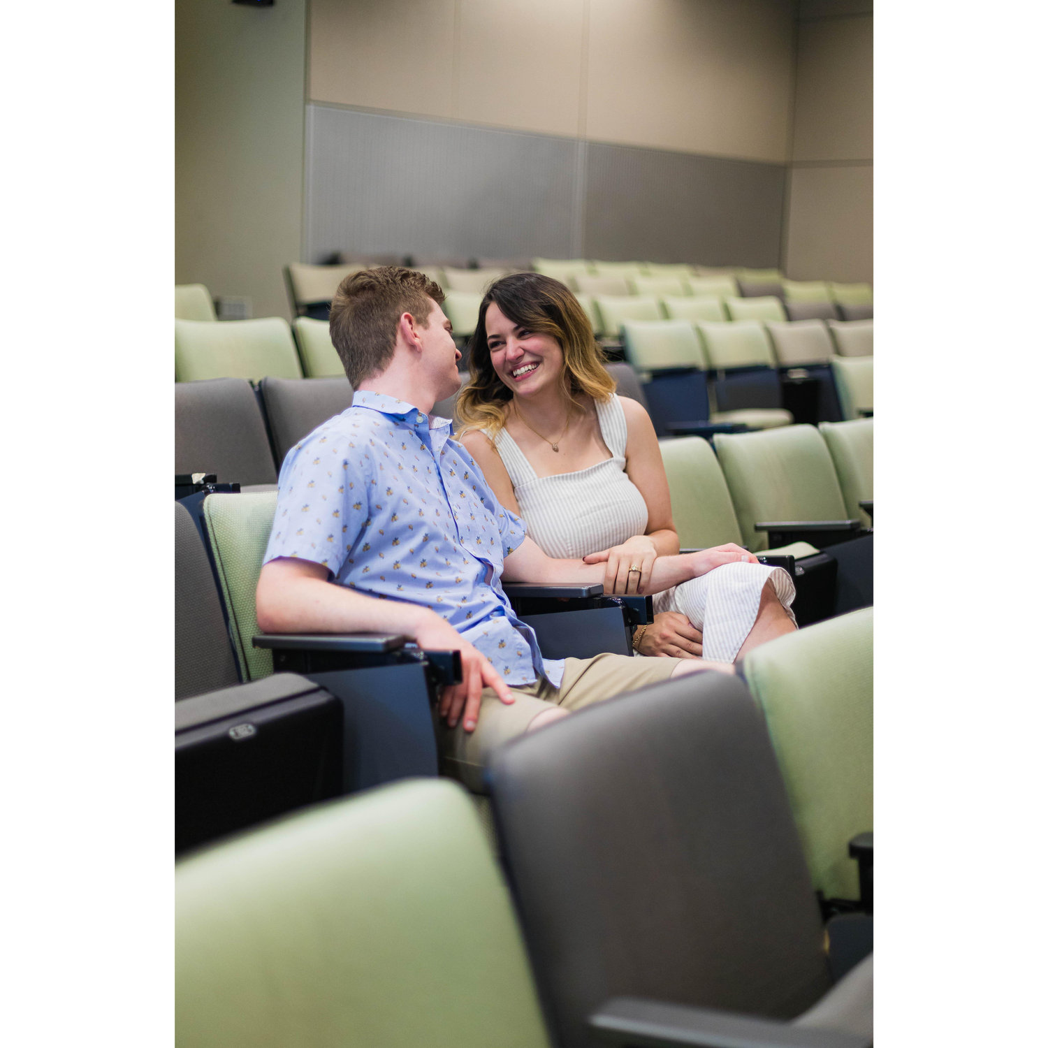 Where we met, in the extremely romantic environment of Molecular Genetics class
