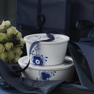 Blue Fluted Mega Dish With Lid