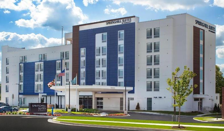 The Wedding Website of Taylor Moore and Trevor Burch