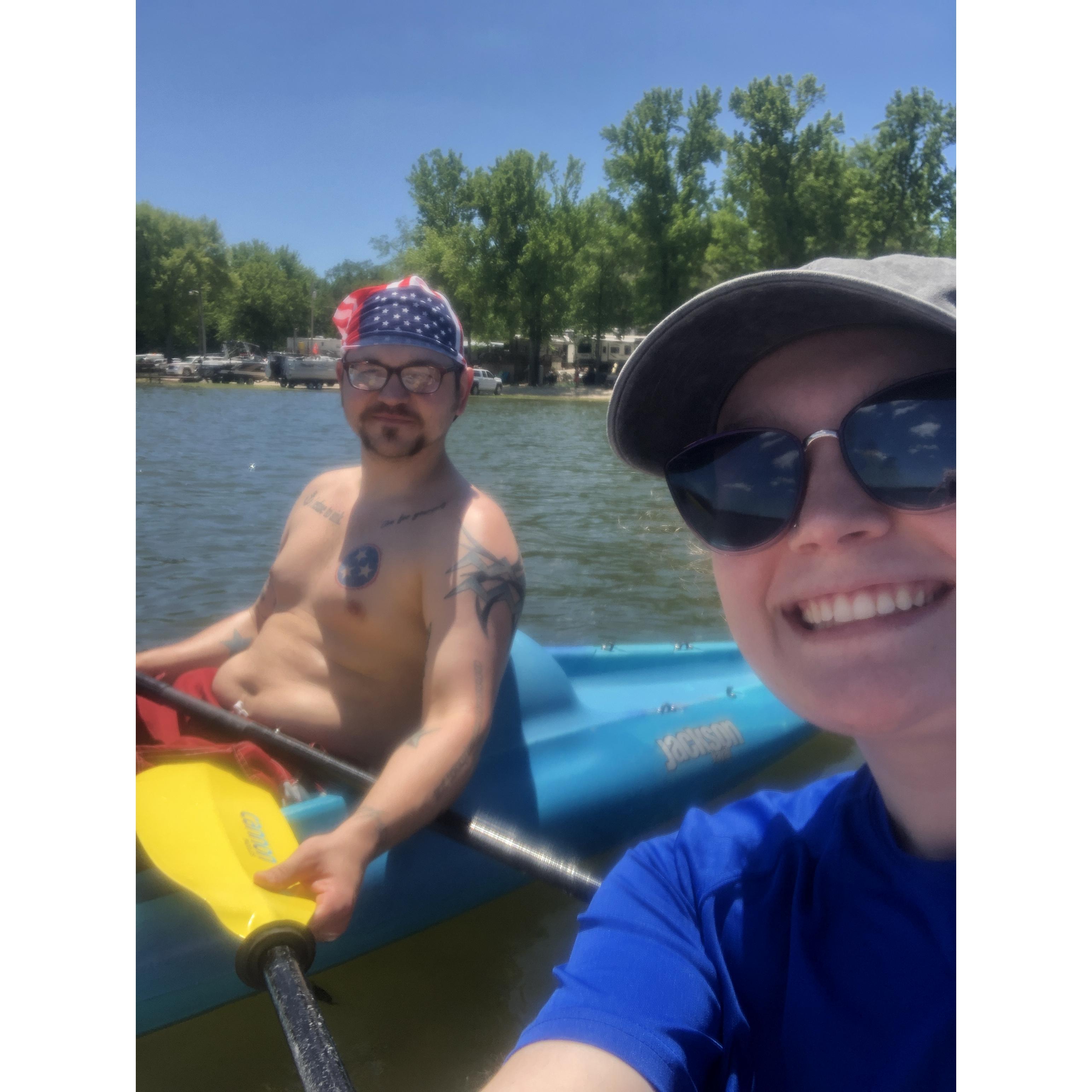 Our first kayaking adventure at Paris landing.