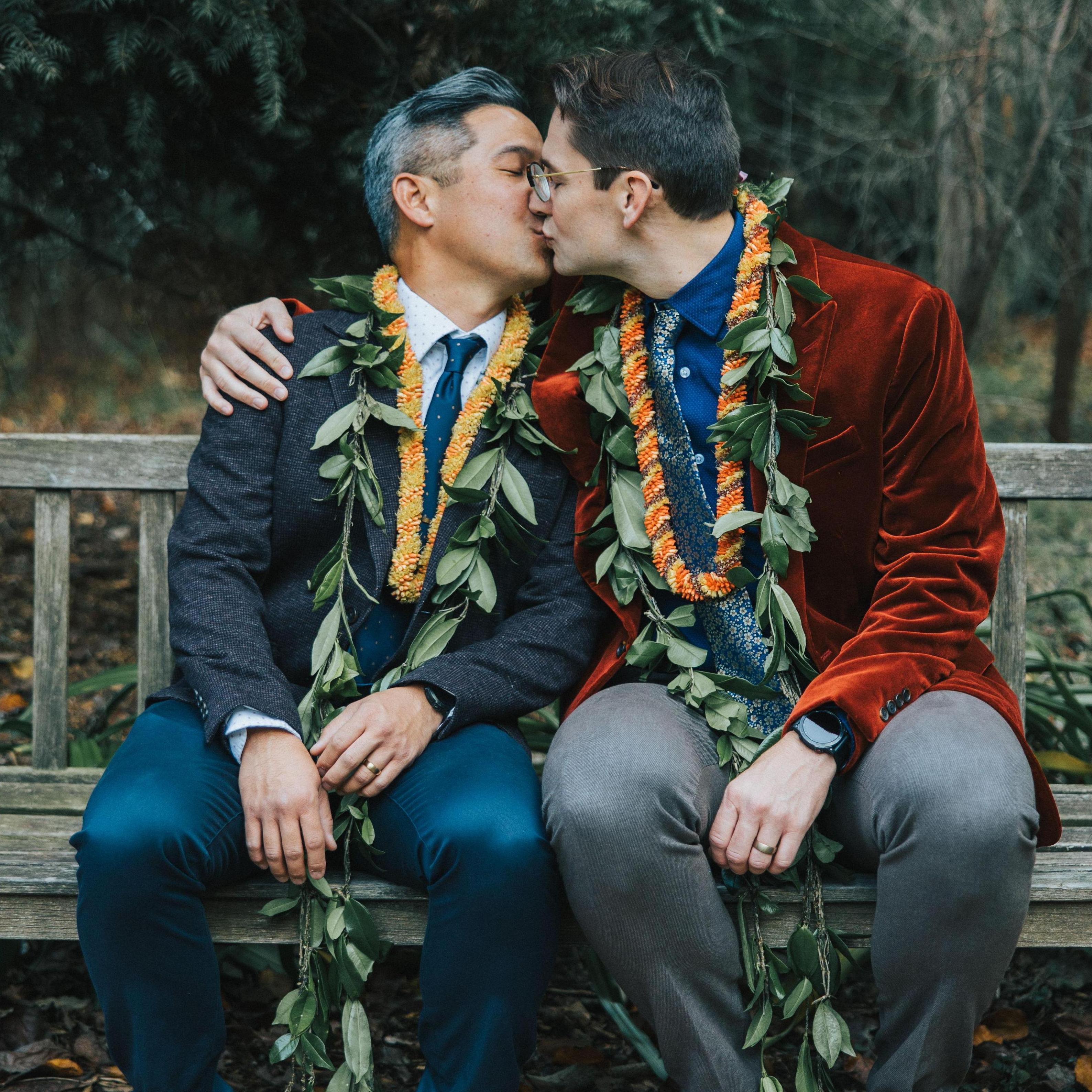 11/9/24: Kissing in the garden ❤️