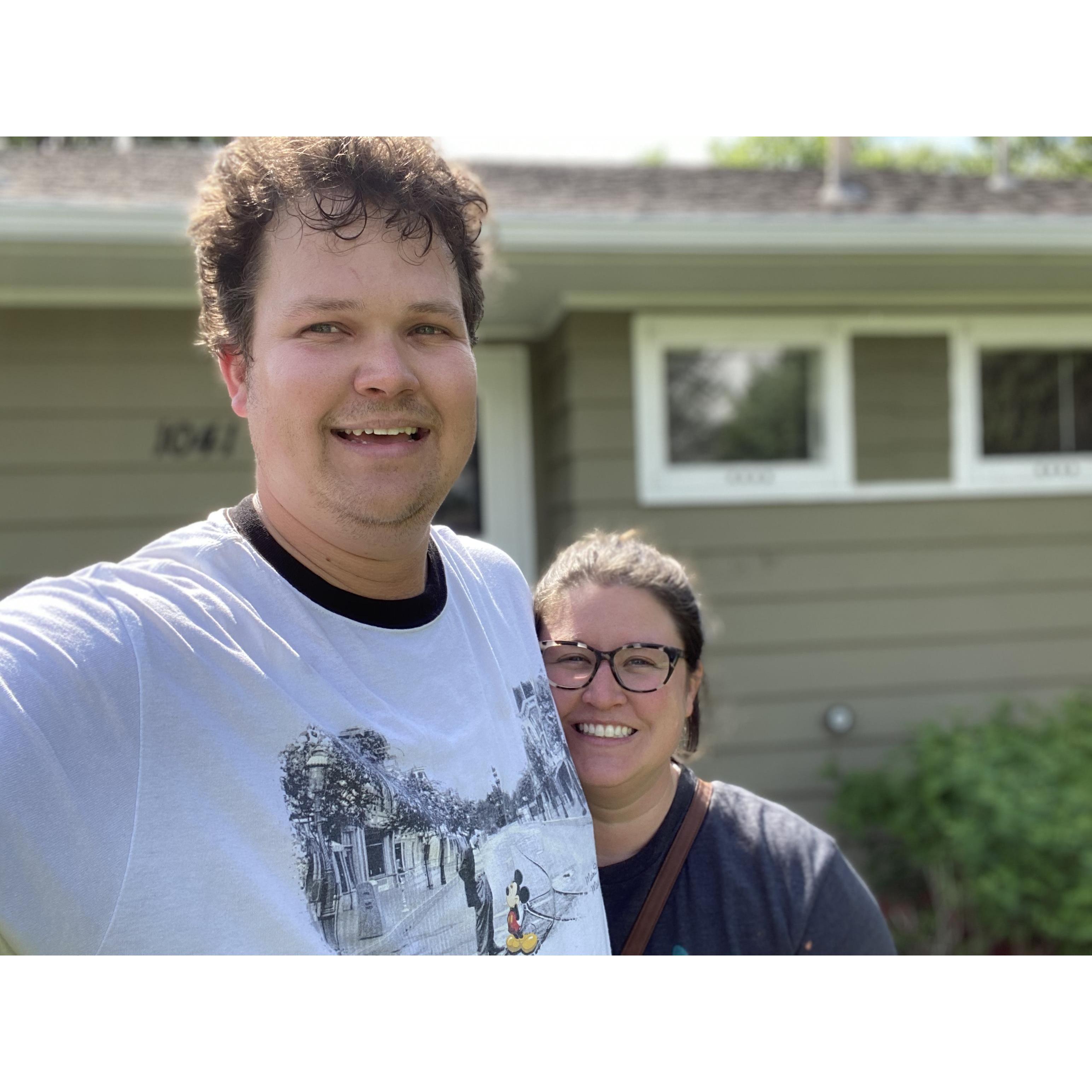 Selling houses