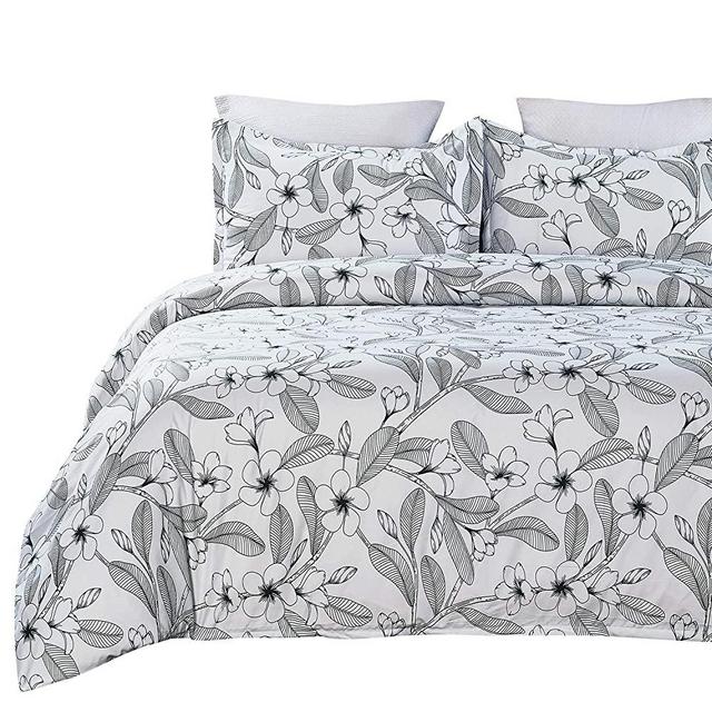 Vaulia Lightweight Microfiber Duvet Cover Set, with Hidden Zipper Closure, Elegant Flower Pattern - White Color, King