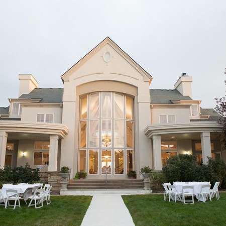 The Chateaux At Fox Meadows - Wedding Venues - Zola